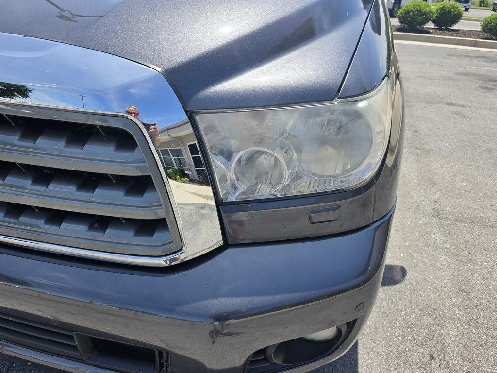 Toyota Sequoia  2016
