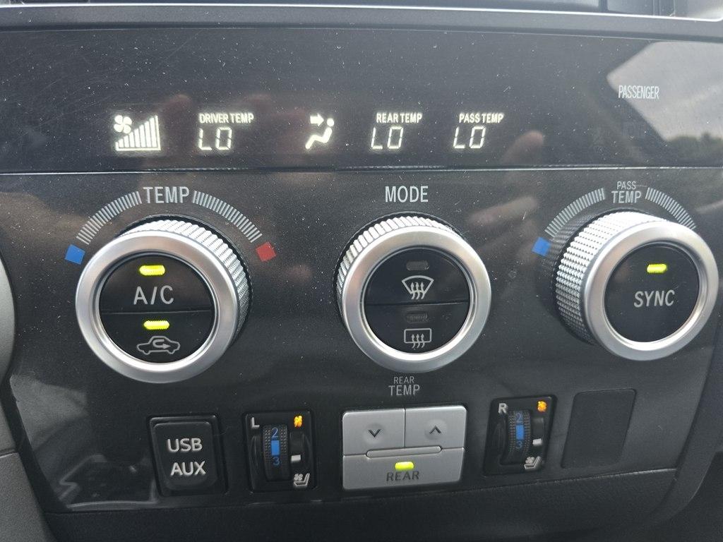 Toyota Sequoia  2016
