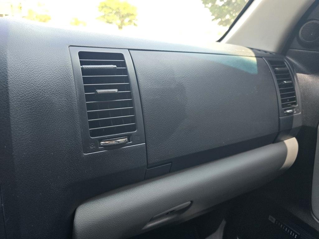 Toyota Sequoia  2016