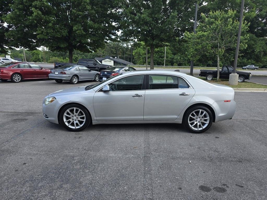 Chevrolet Malibu  2012