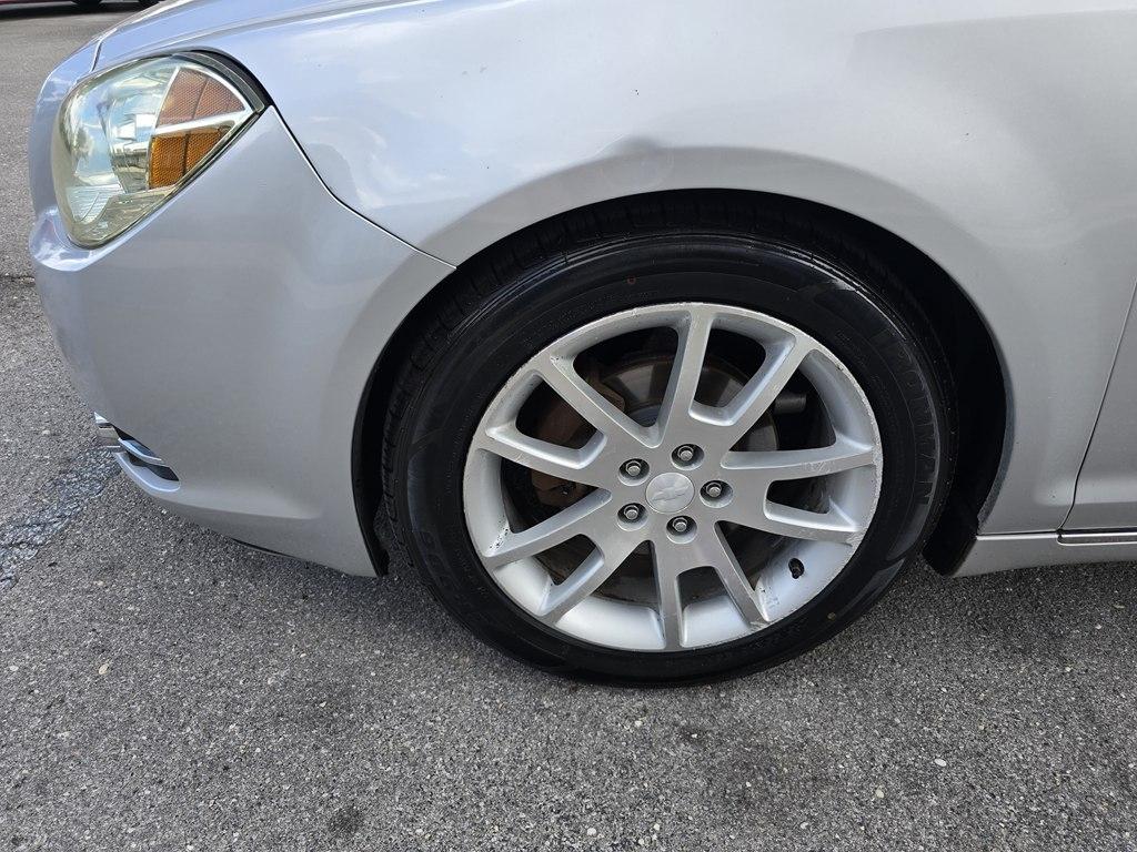 Chevrolet Malibu  2012