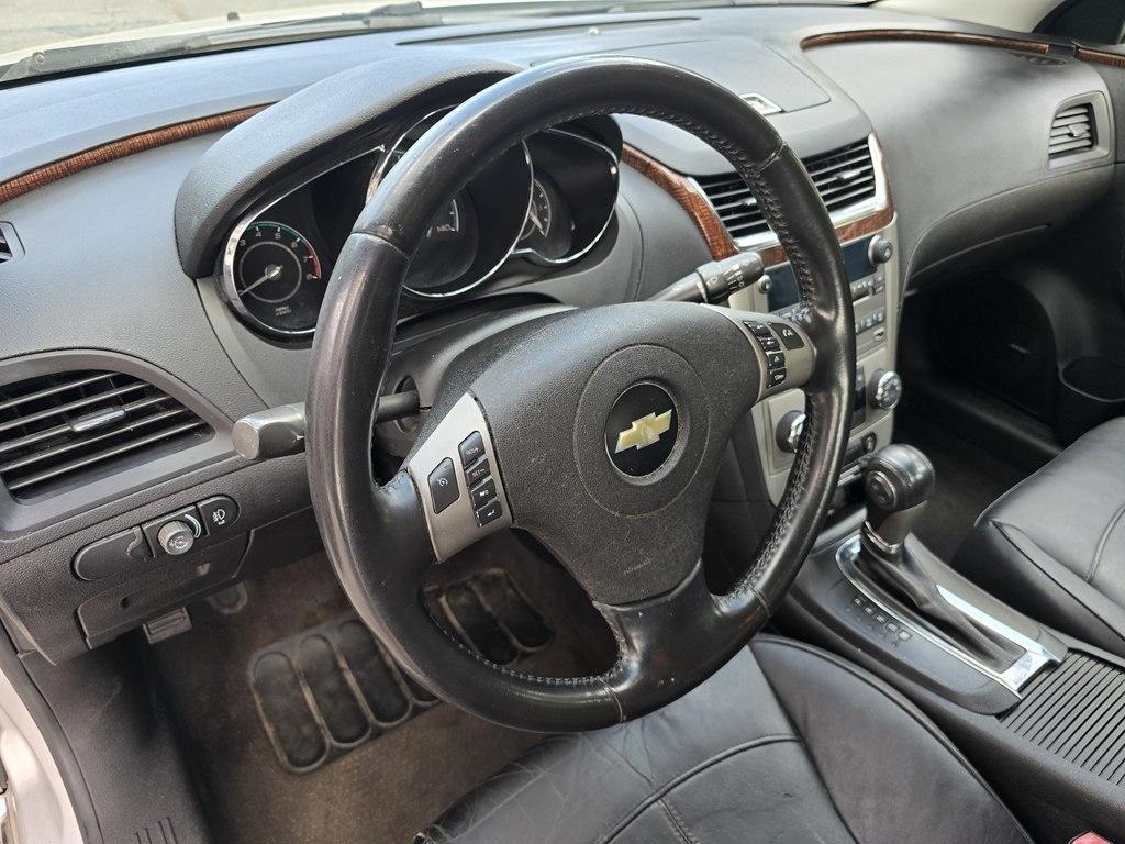 Chevrolet Malibu  2012