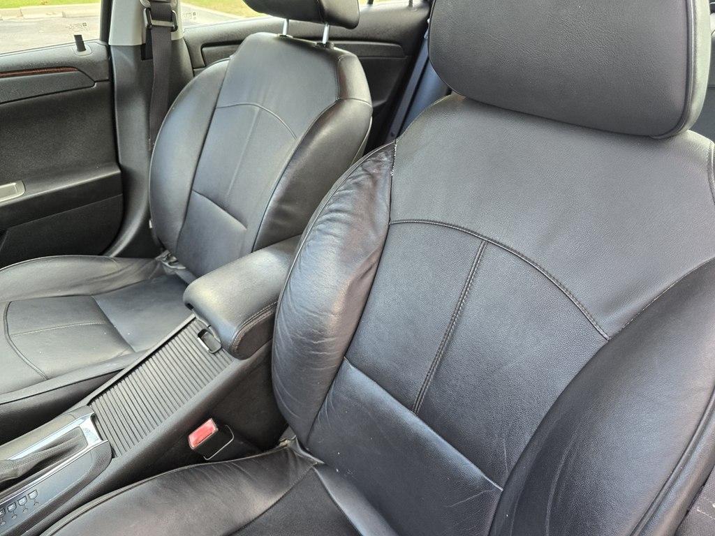 Chevrolet Malibu  2012