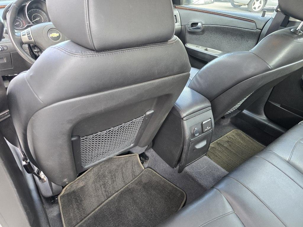Chevrolet Malibu  2012