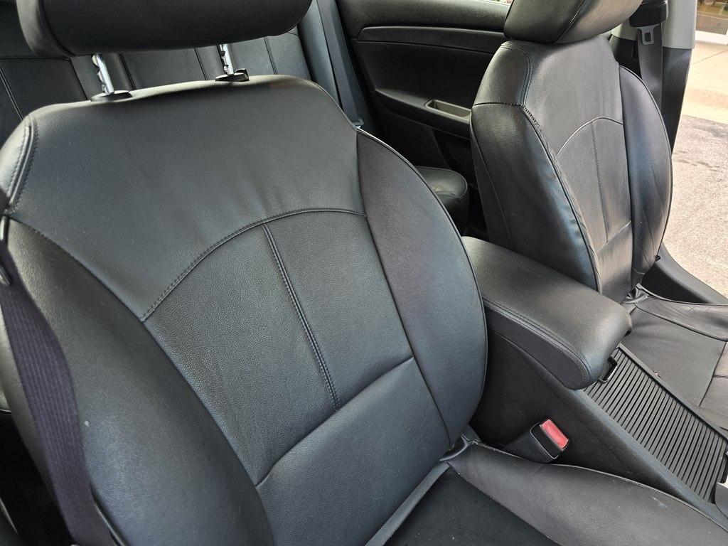 Chevrolet Malibu  2012