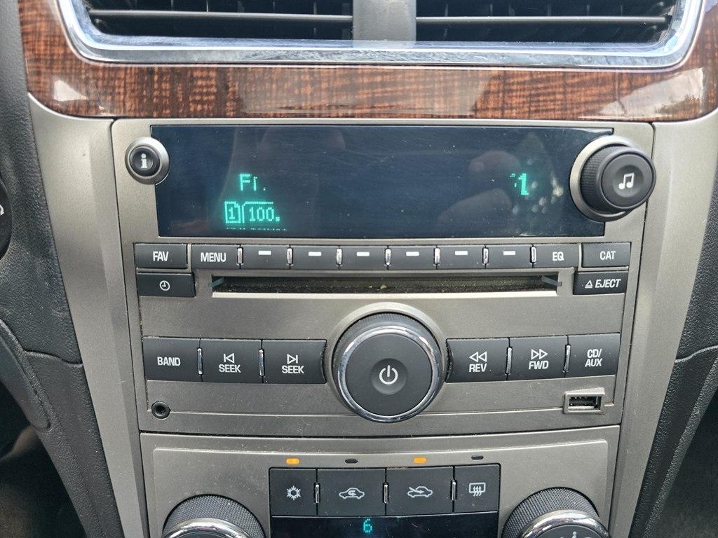 Chevrolet Malibu  2012