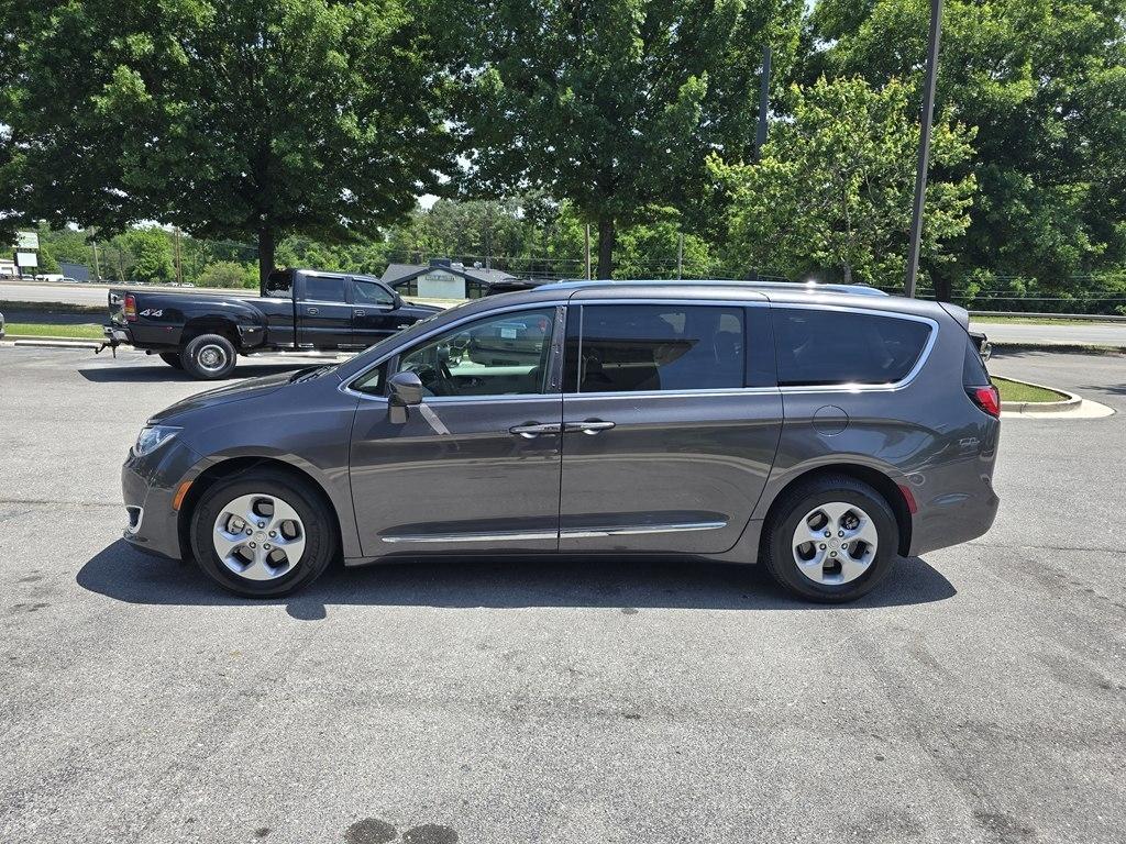 Chrysler Pacifica Touring-L Plus 2017