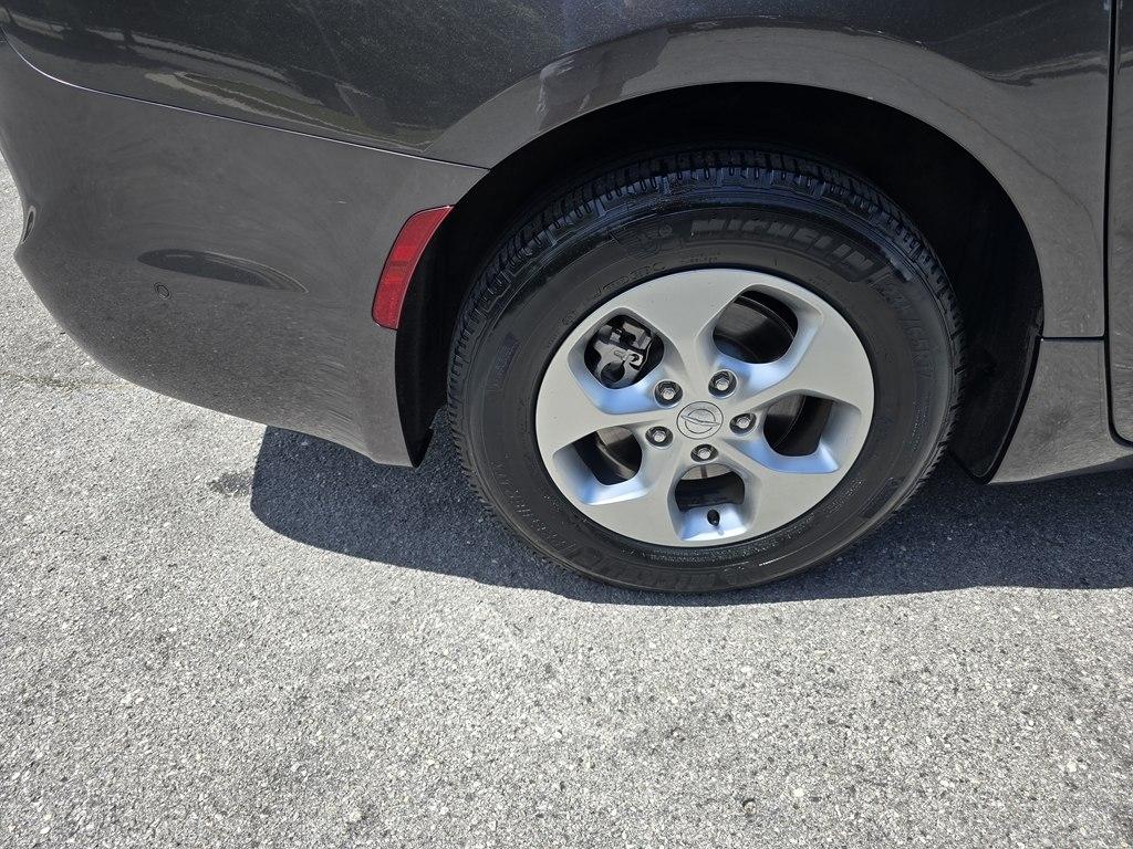 Chrysler Pacifica Touring-L Plus 2017