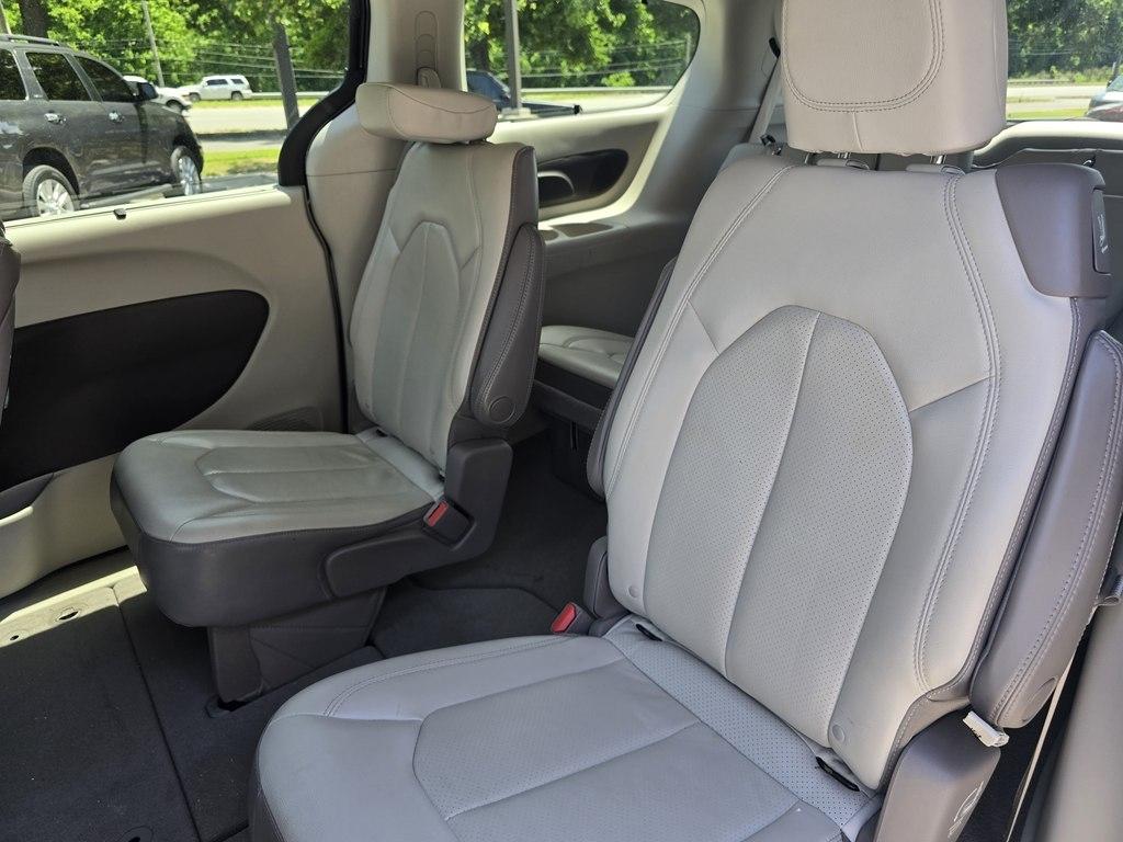 Chrysler Pacifica Touring-L Plus 2017