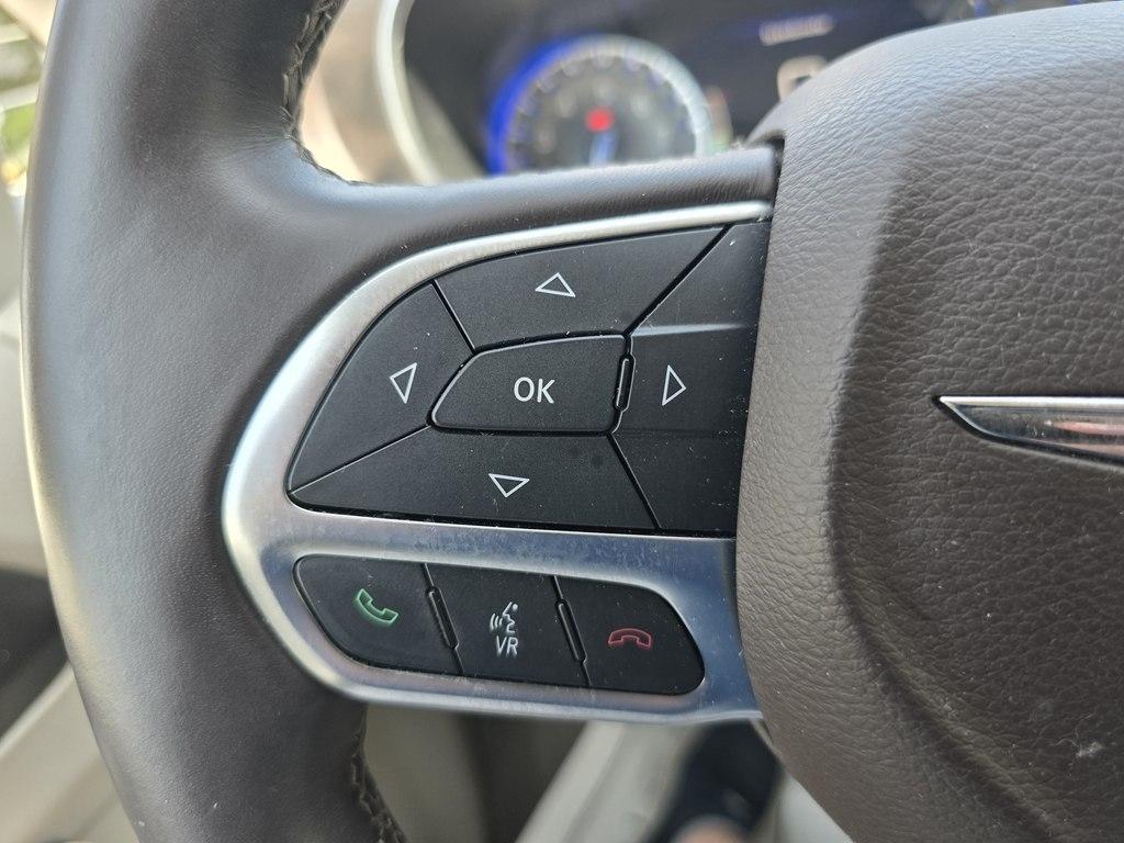 Chrysler Pacifica Touring-L Plus 2017