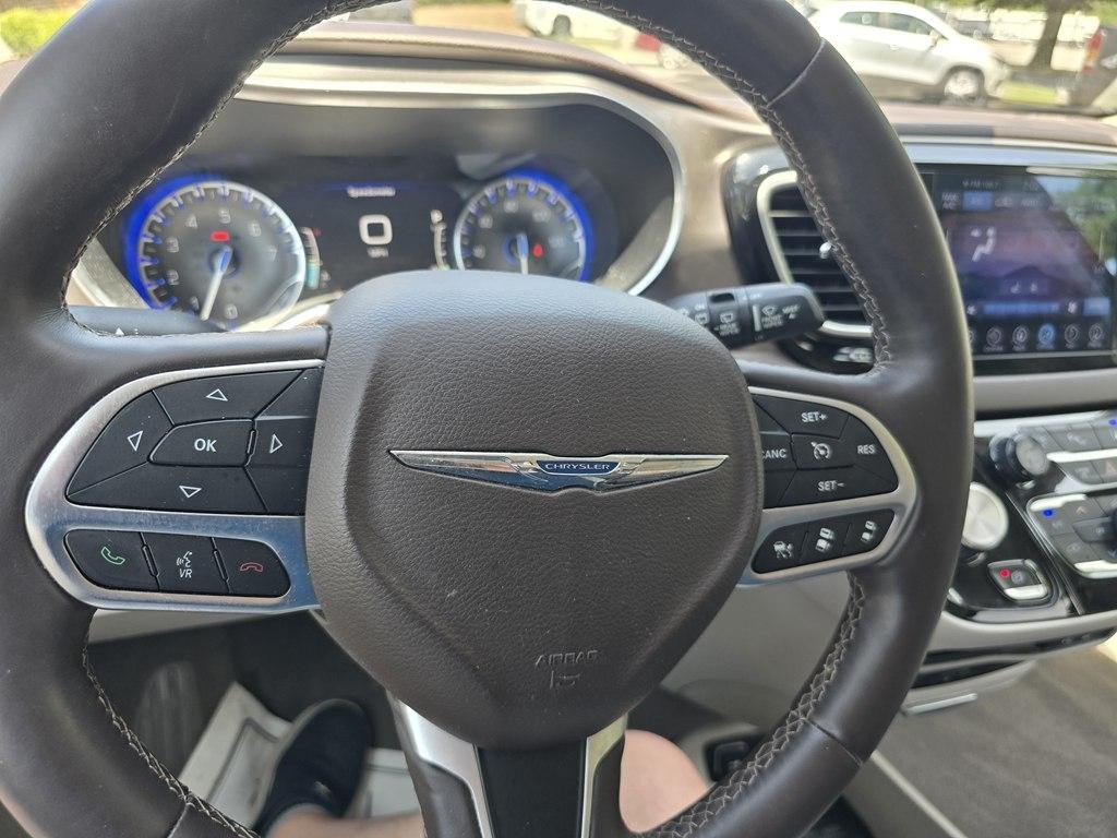 Chrysler Pacifica Touring-L Plus 2017
