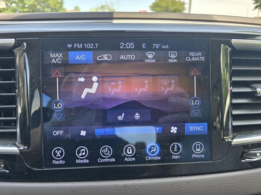 Chrysler Pacifica Touring-L Plus 2017