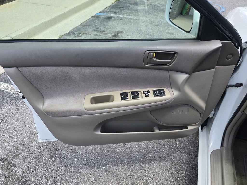 Toyota Camry  2003
