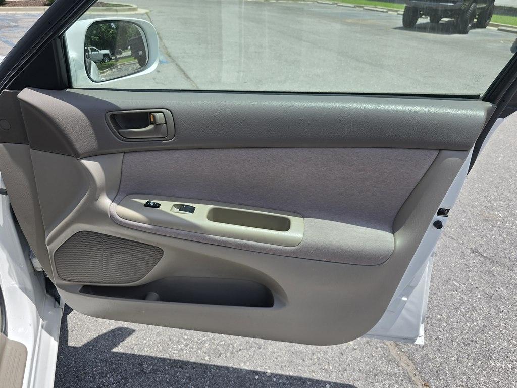 Toyota Camry  2003