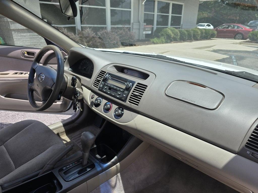 Toyota Camry  2003