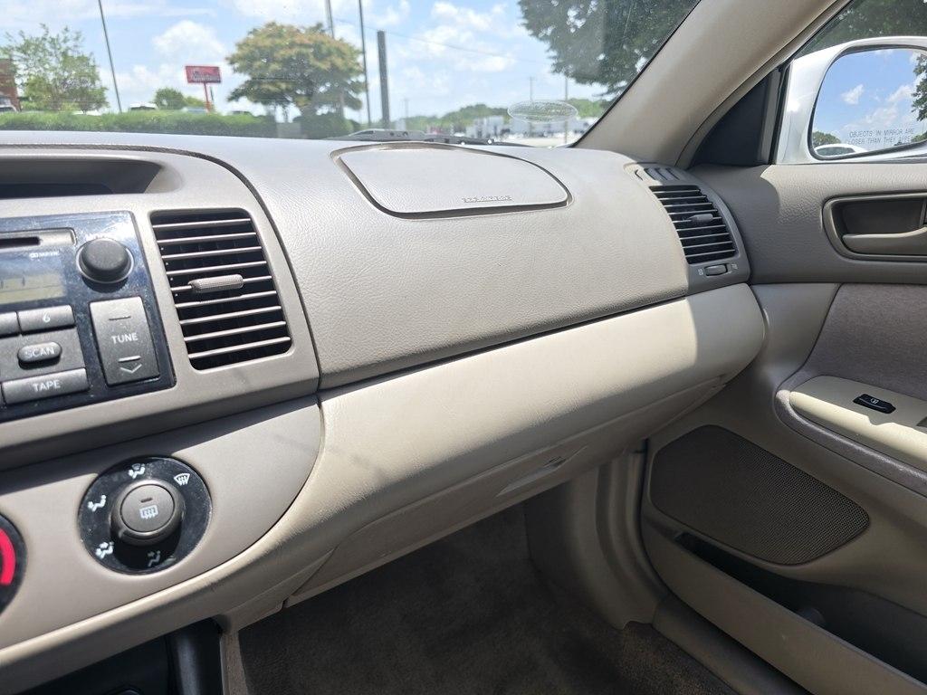 Toyota Camry  2003