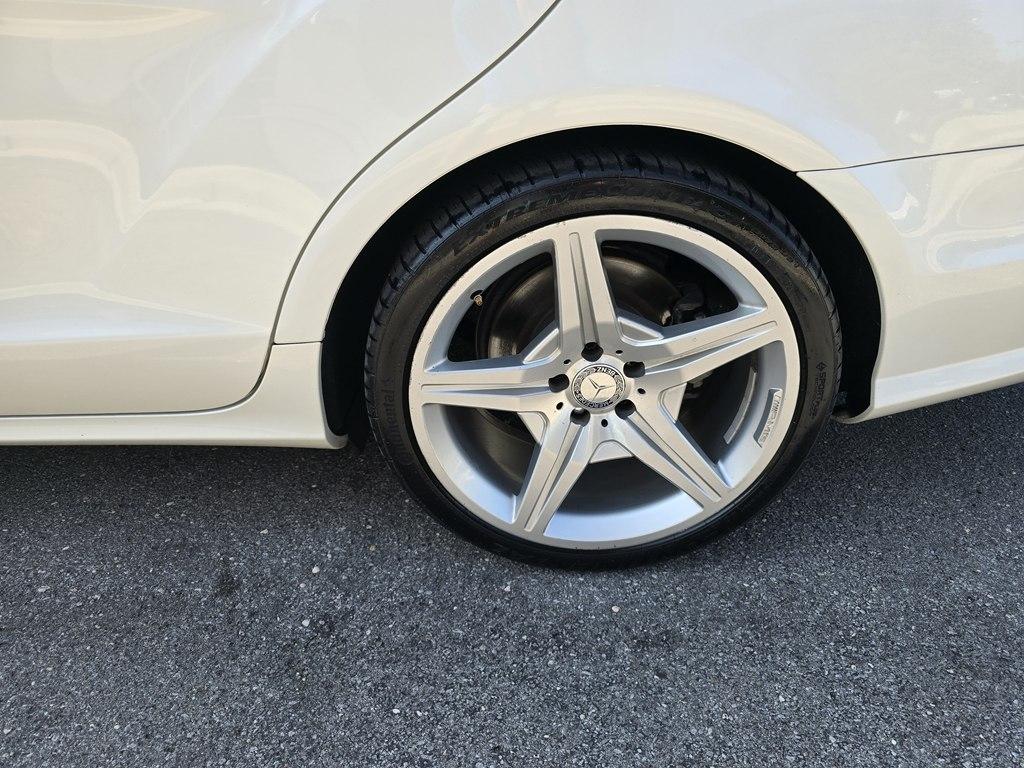 Mercedes-Benz GLA-Class  2021