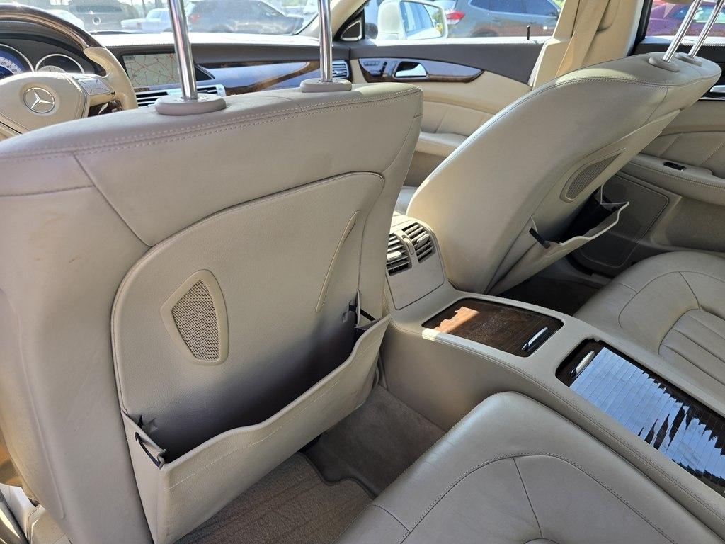 Mercedes-Benz GLA-Class  2021