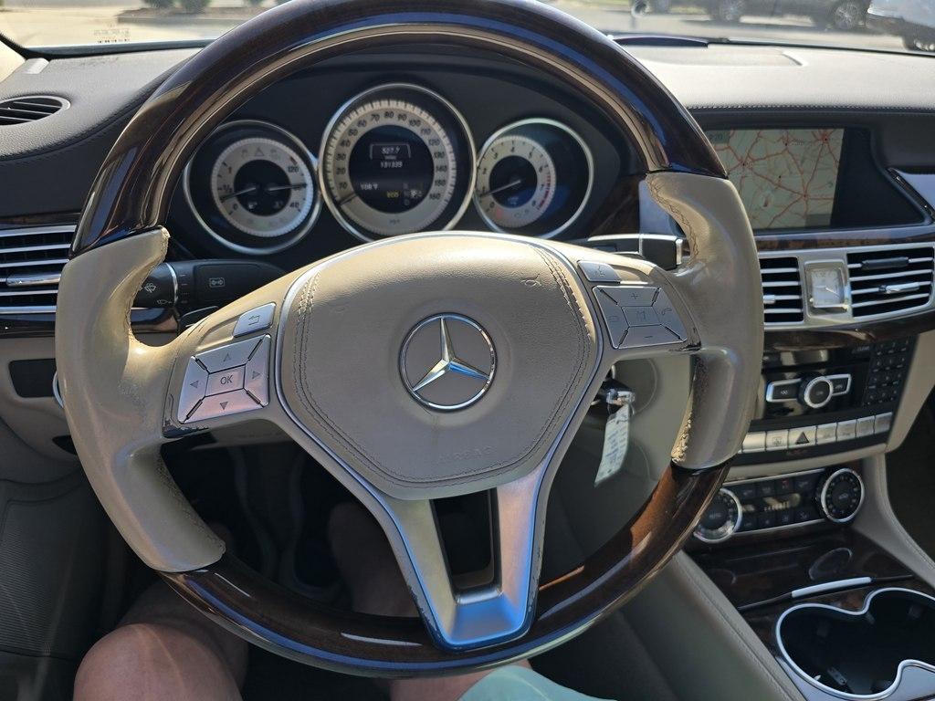 Mercedes-Benz GLA-Class  2021