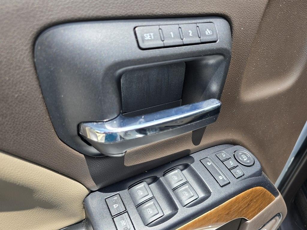 Chevrolet Silverado 1500  2018