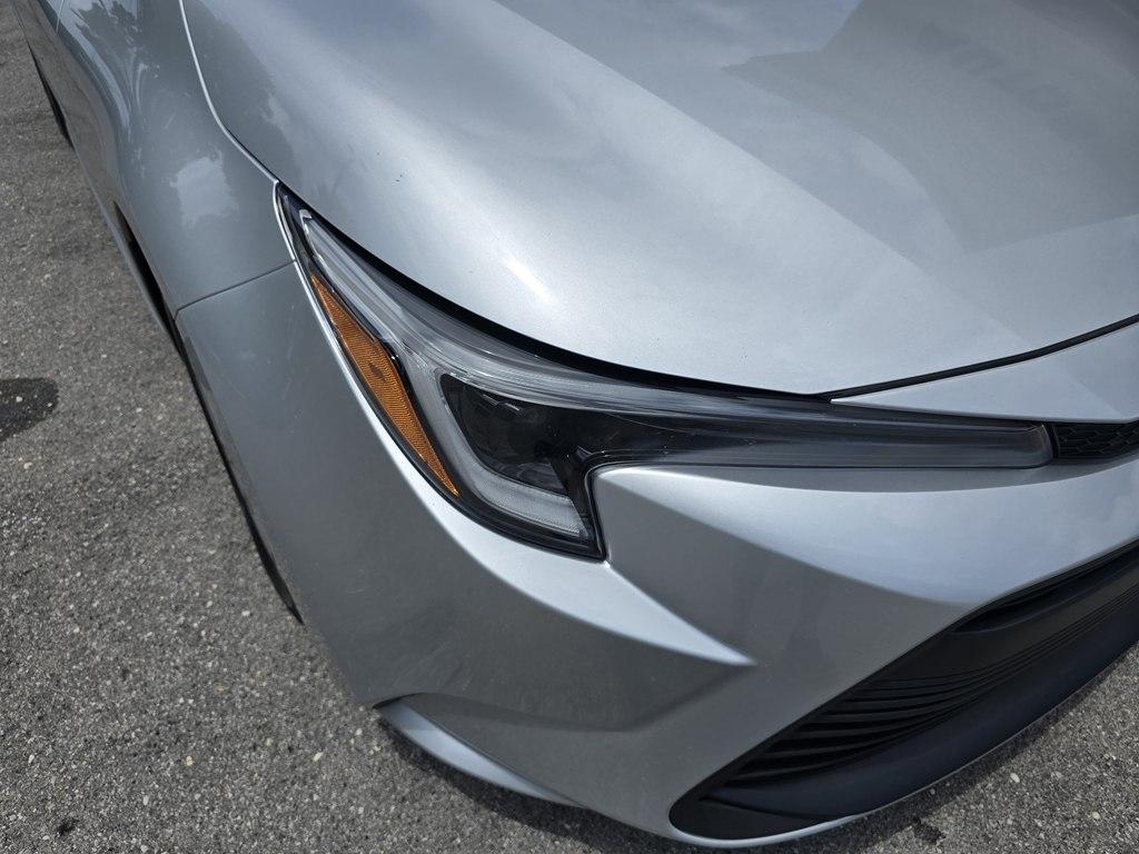 Toyota Corolla Hybrid  2025