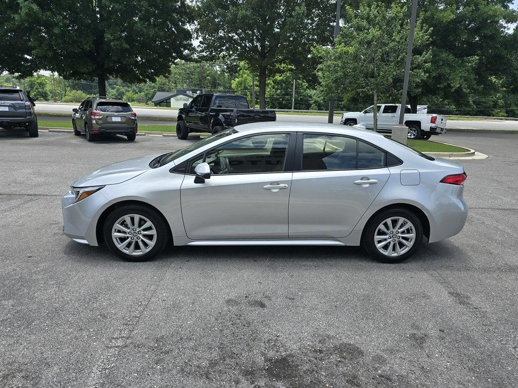 Toyota Corolla Hybrid  2025