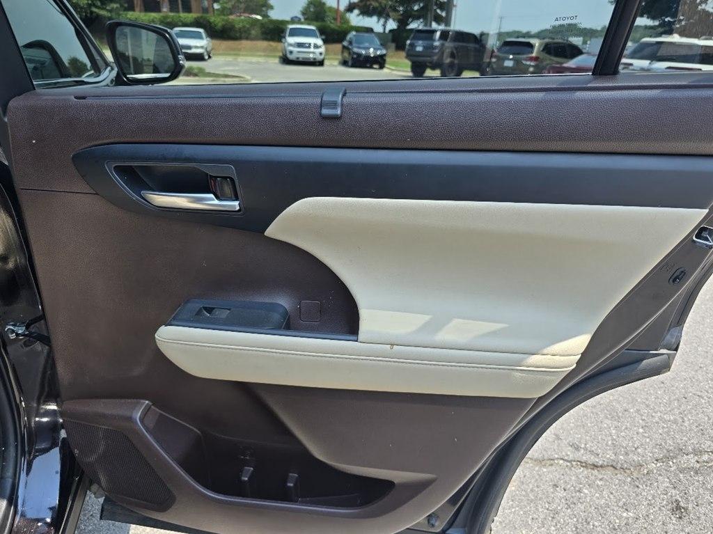 Toyota Highlander  2022