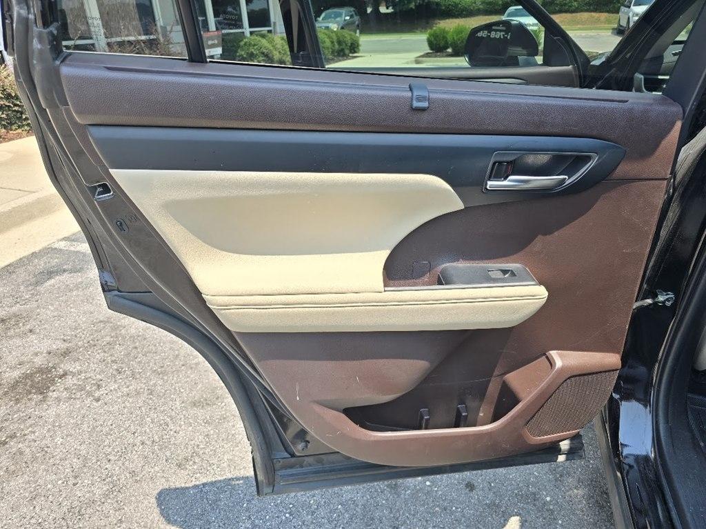 Toyota Highlander  2022