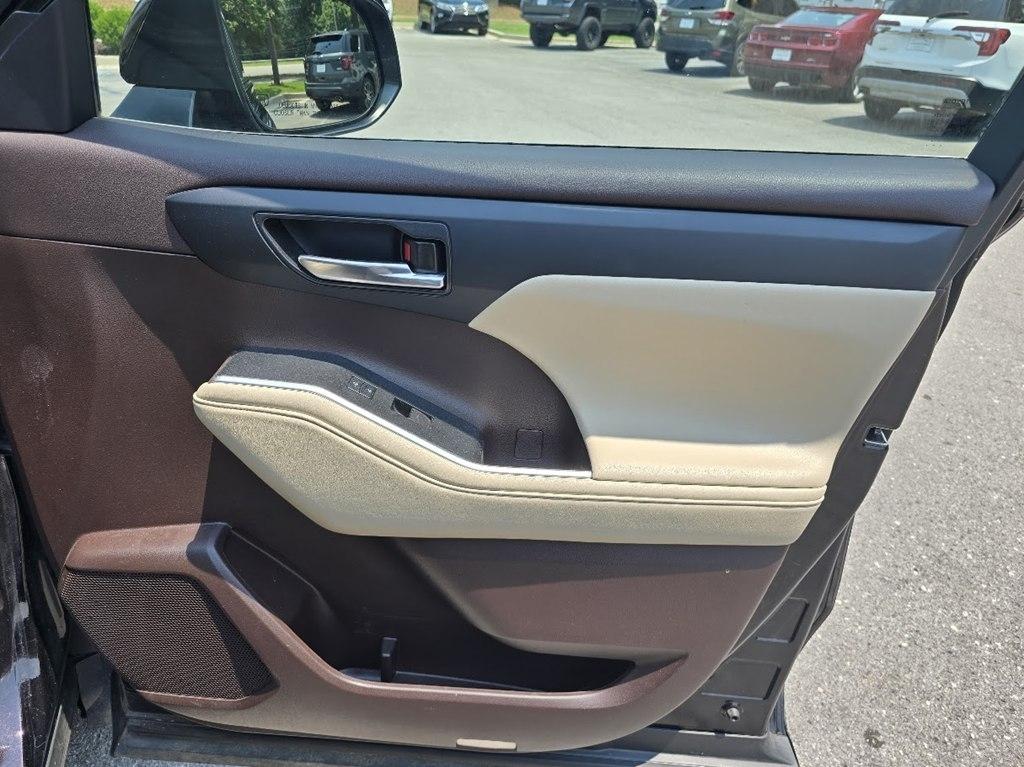Toyota Highlander  2022
