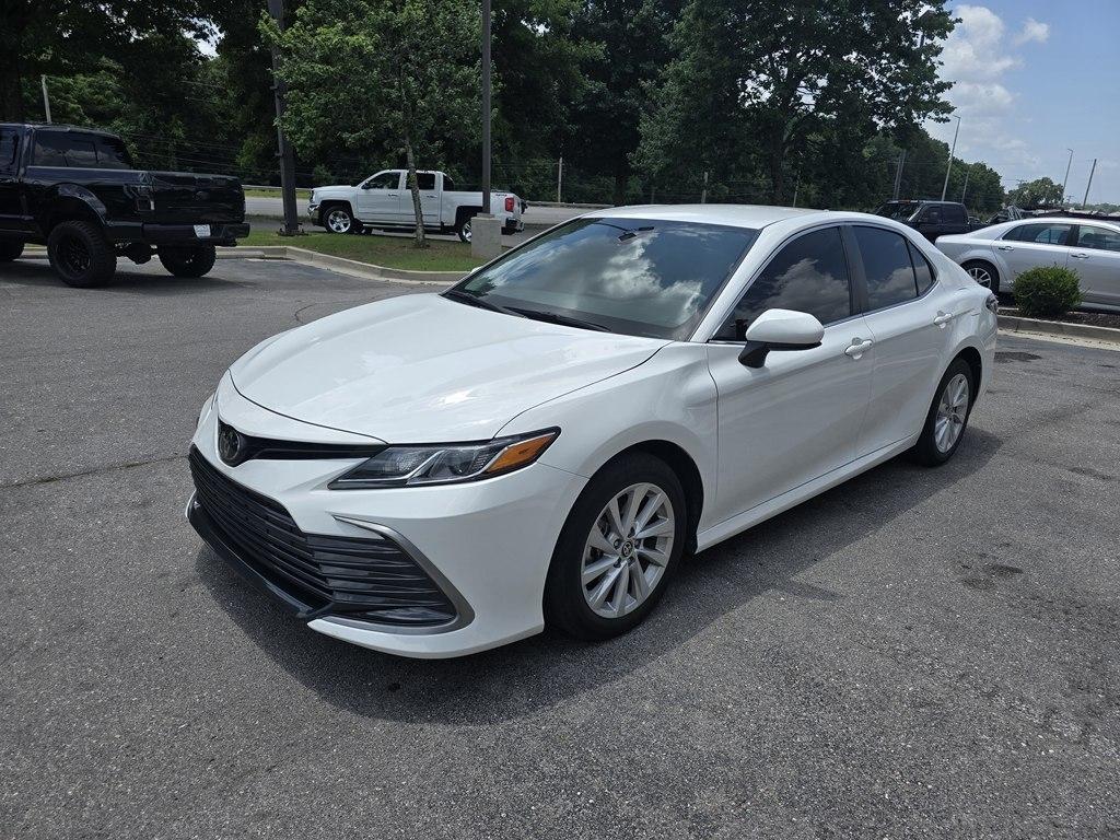 Toyota Camry  2024