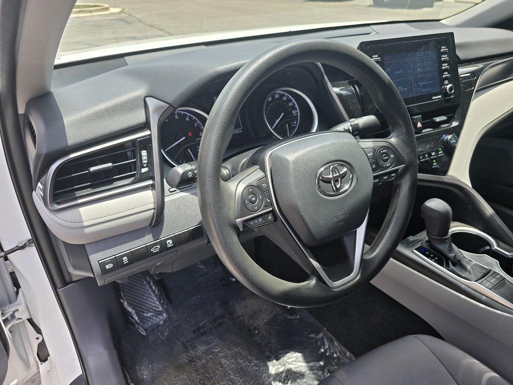 Toyota Camry  2024