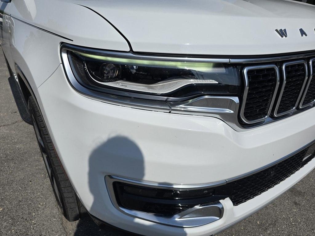 Jeep Wagoneer  2022