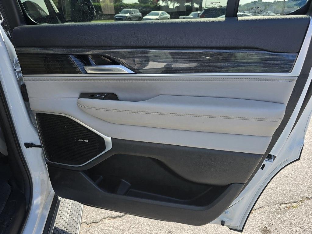 Jeep Wagoneer  2022