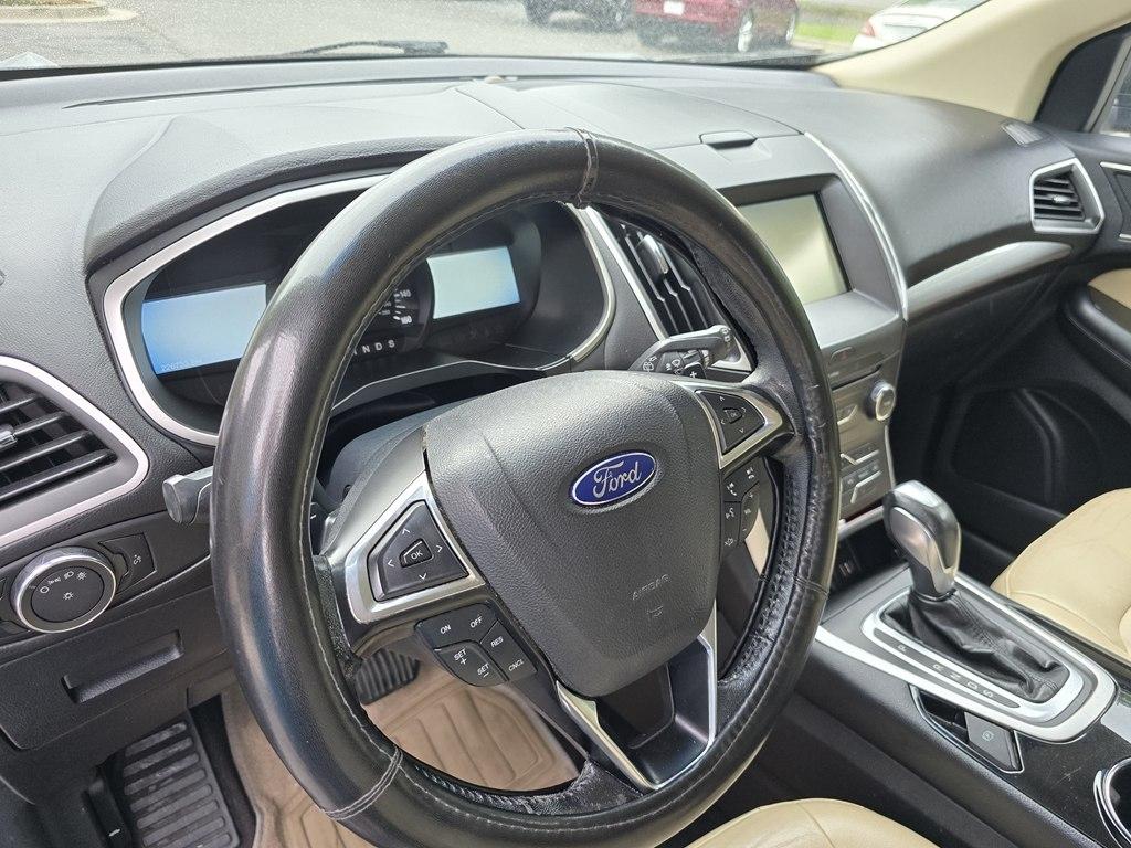 Ford Edge  2015