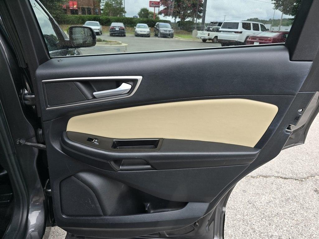 Ford Edge  2015