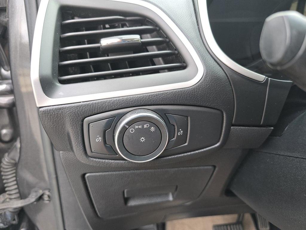 Ford Edge  2015