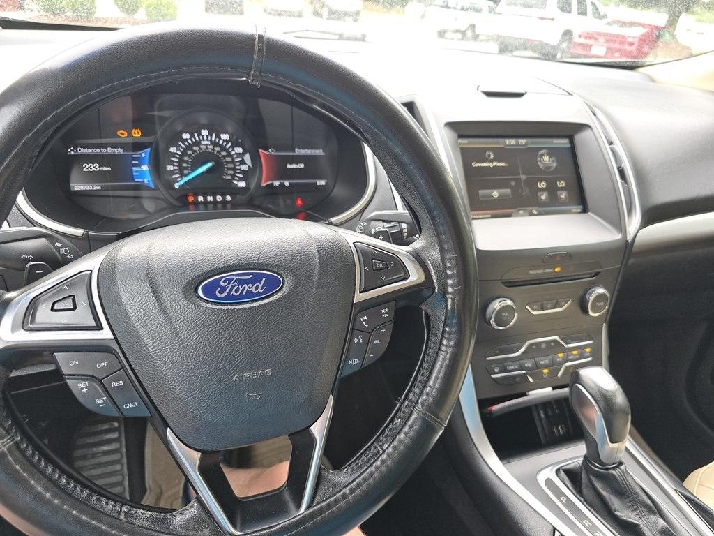 Ford Edge  2015
