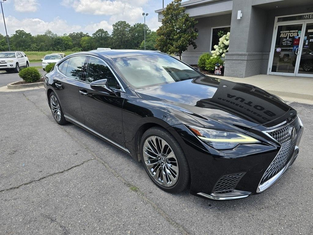 Lexus LS 500  2021