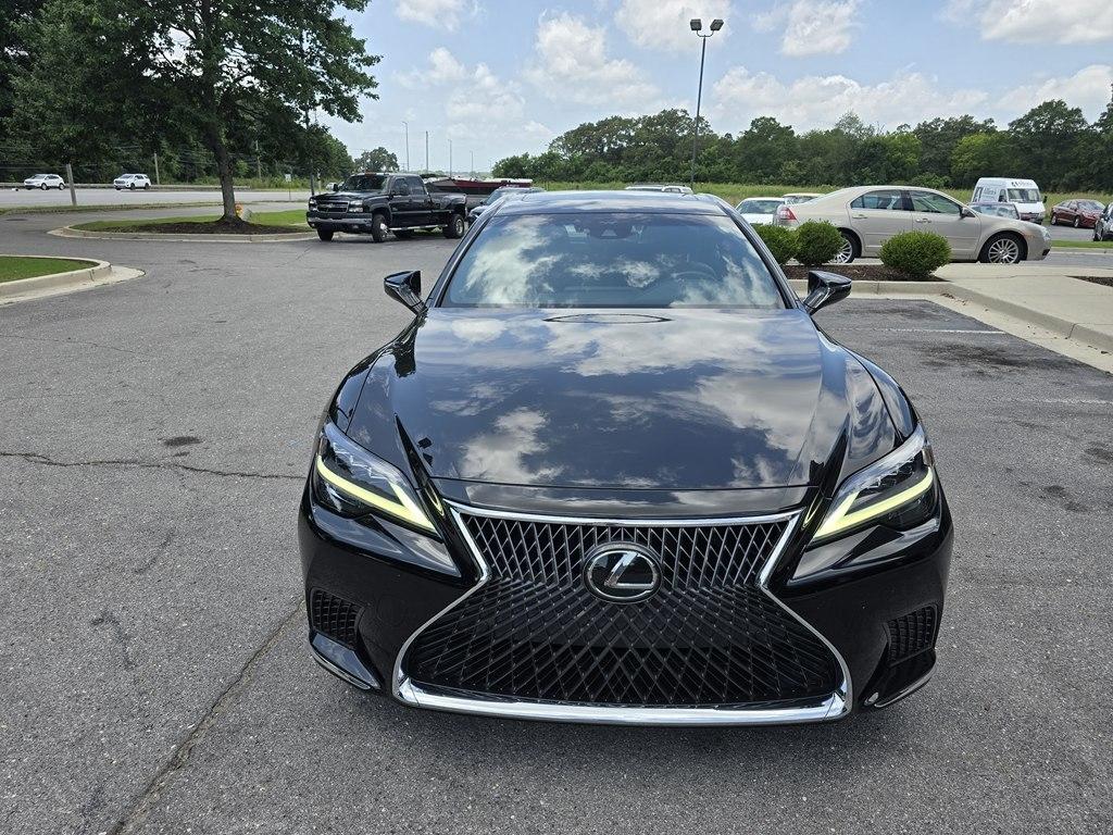 Lexus LS 500  2021