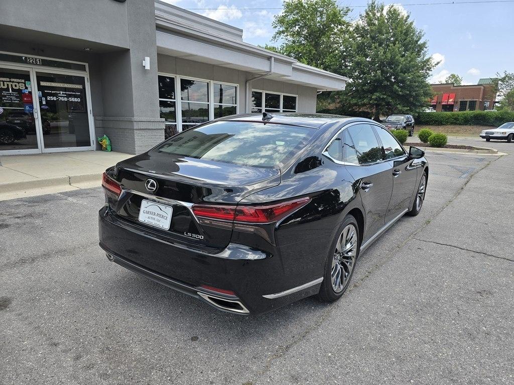Lexus LS 500  2021