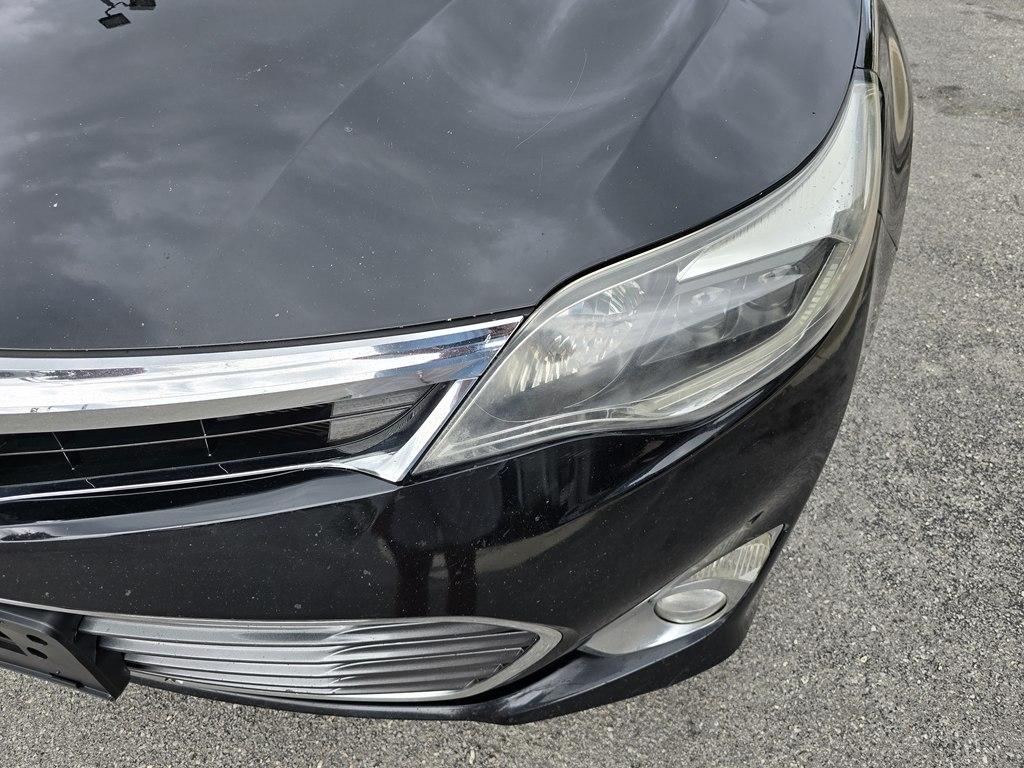 Toyota Avalon  2014