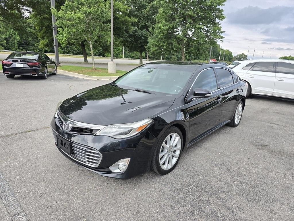 Toyota Avalon  2014