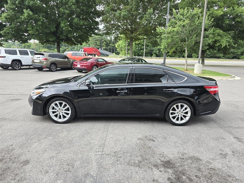 Toyota Avalon  2014