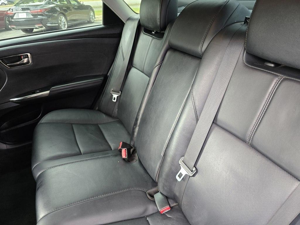 Toyota Avalon  2014