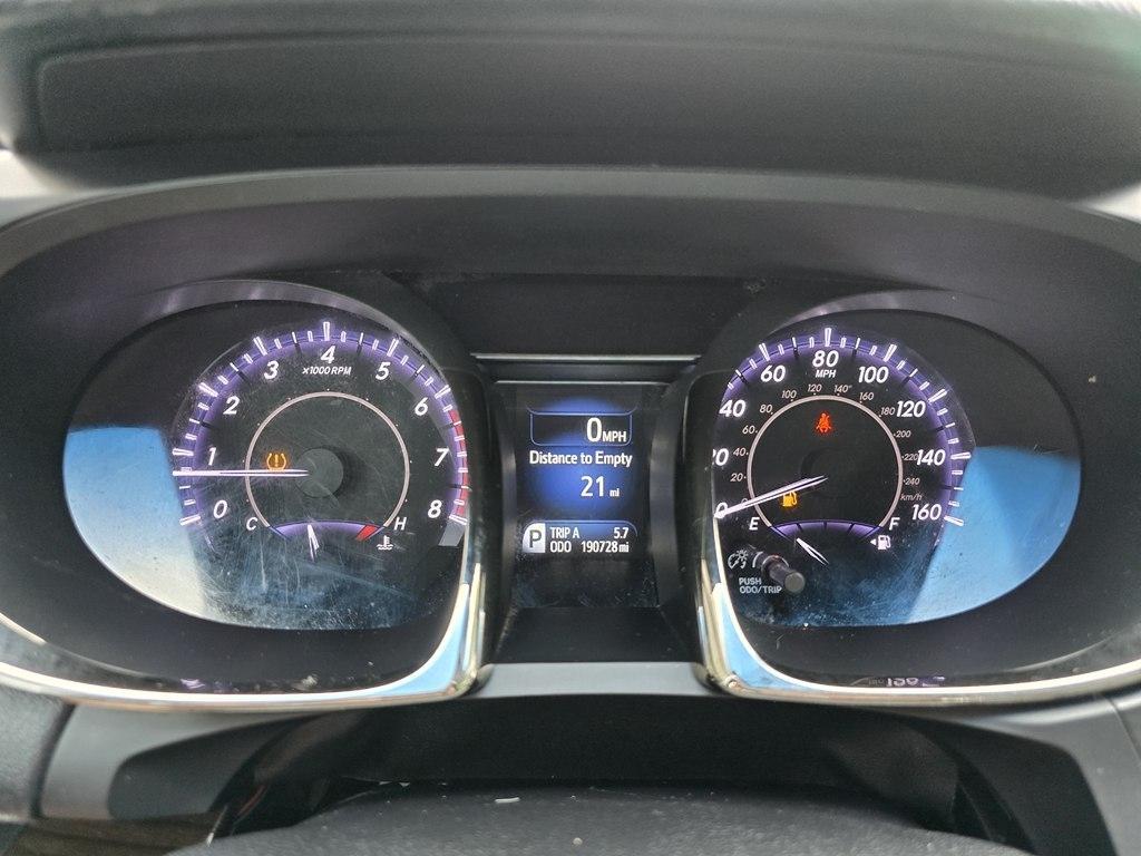 Toyota Avalon  2014