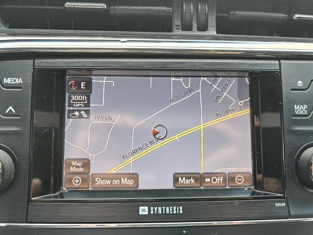 Toyota Avalon  2014