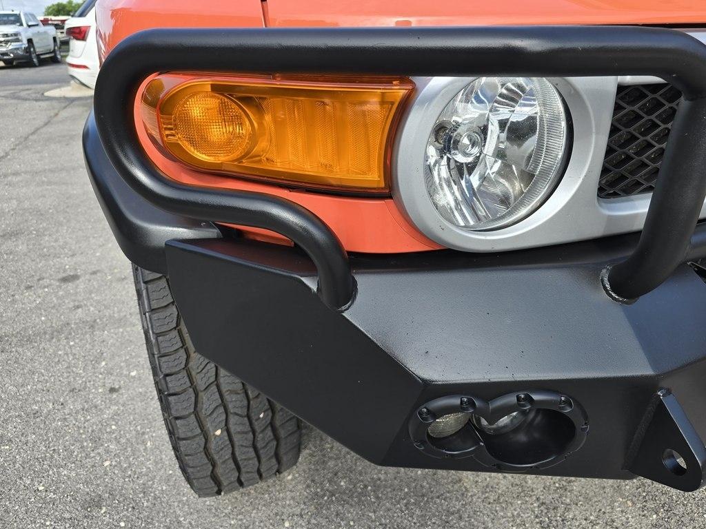 Toyota FJ Cruiser 4WD 4dr Man (Natl) 2013