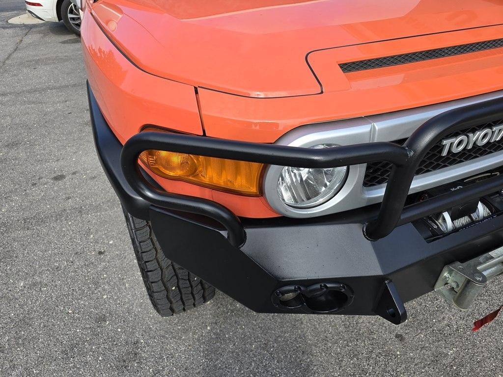 Toyota FJ Cruiser 4WD 4dr Man (Natl) 2013