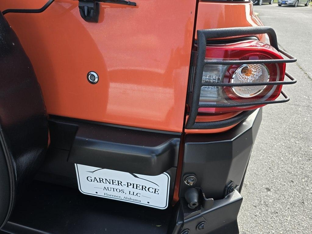 Toyota FJ Cruiser 4WD 4dr Man (Natl) 2013