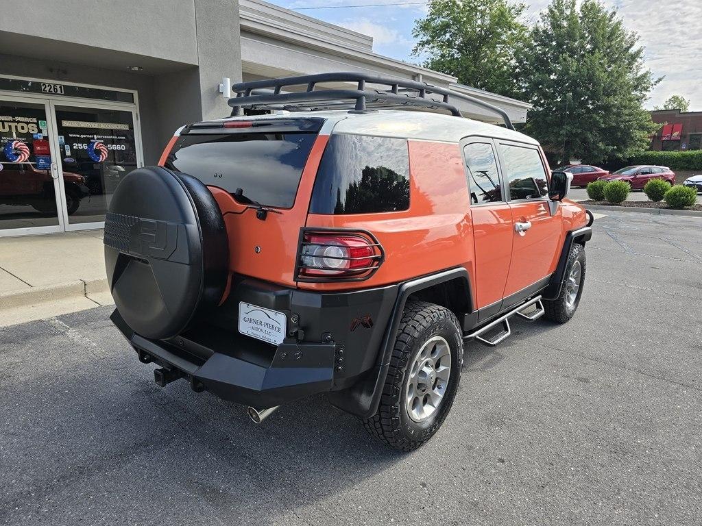 Toyota FJ Cruiser 4WD 4dr Man (Natl) 2013